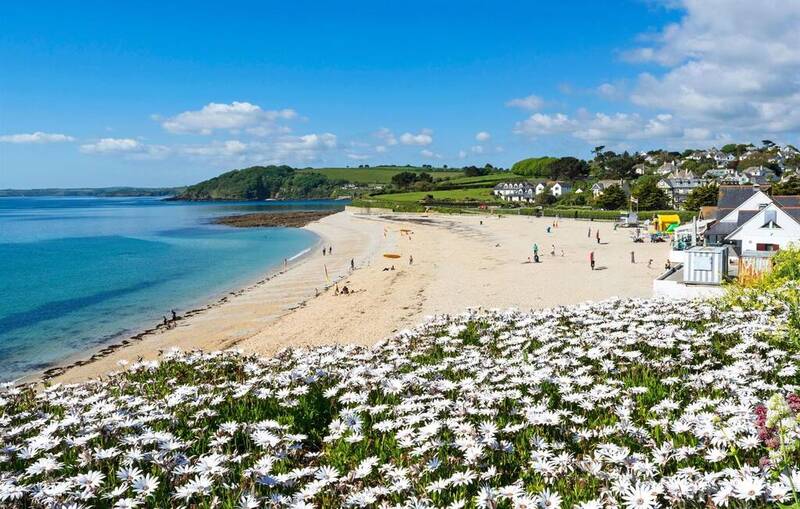 Cornish coast on a sunny day 