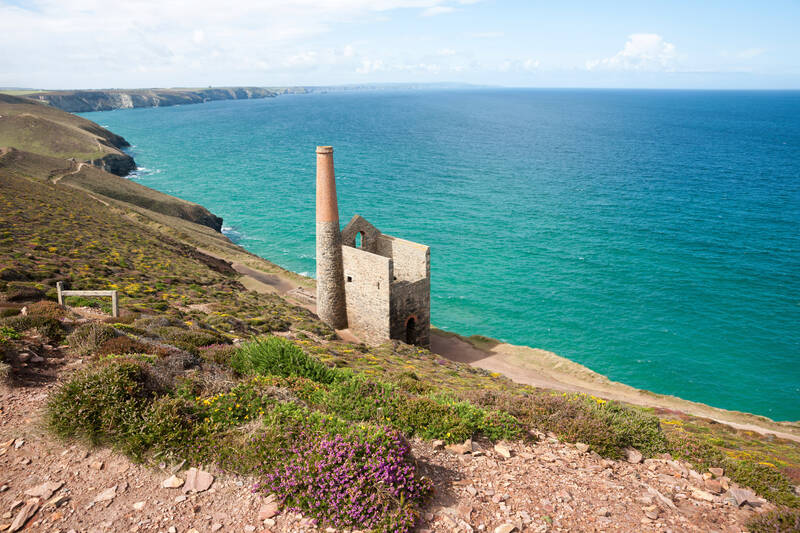 Ruined Cornish tin mines with views to the sea